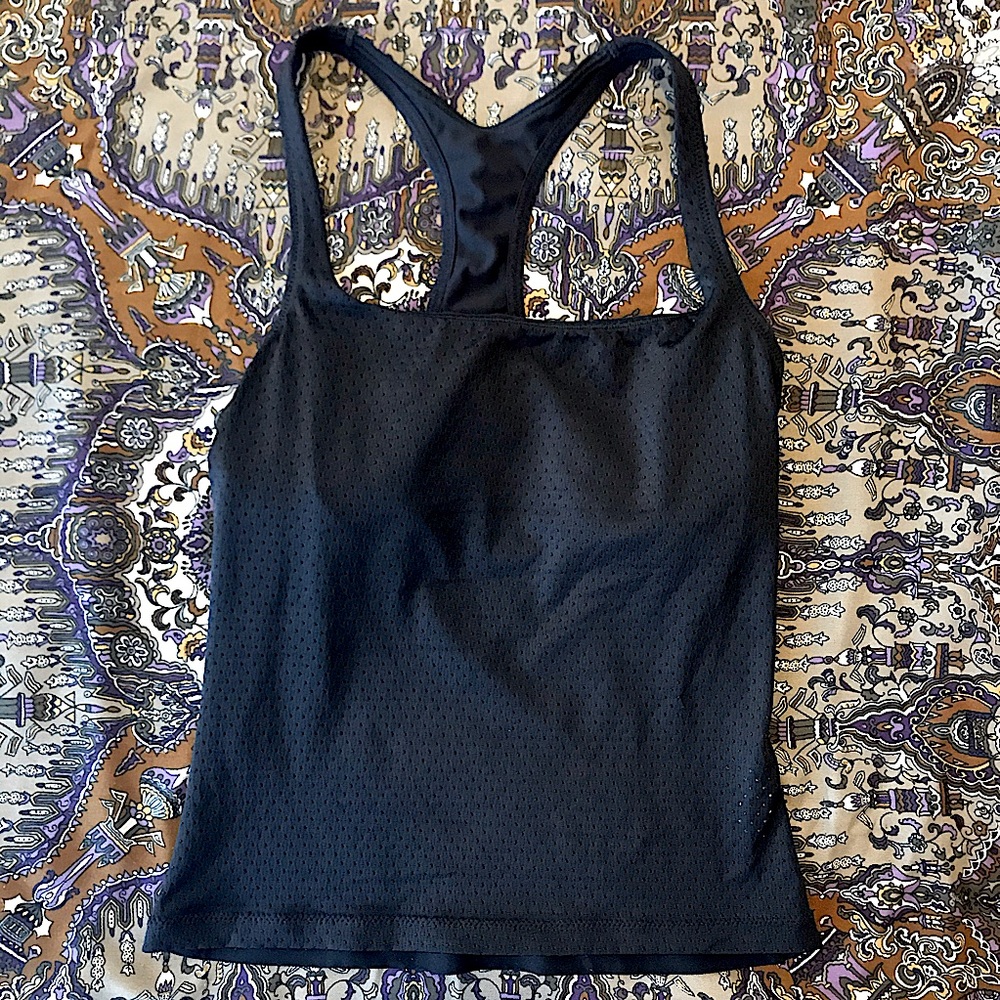 VS Mesh Work Out Tank Top - Picture 1 of 6